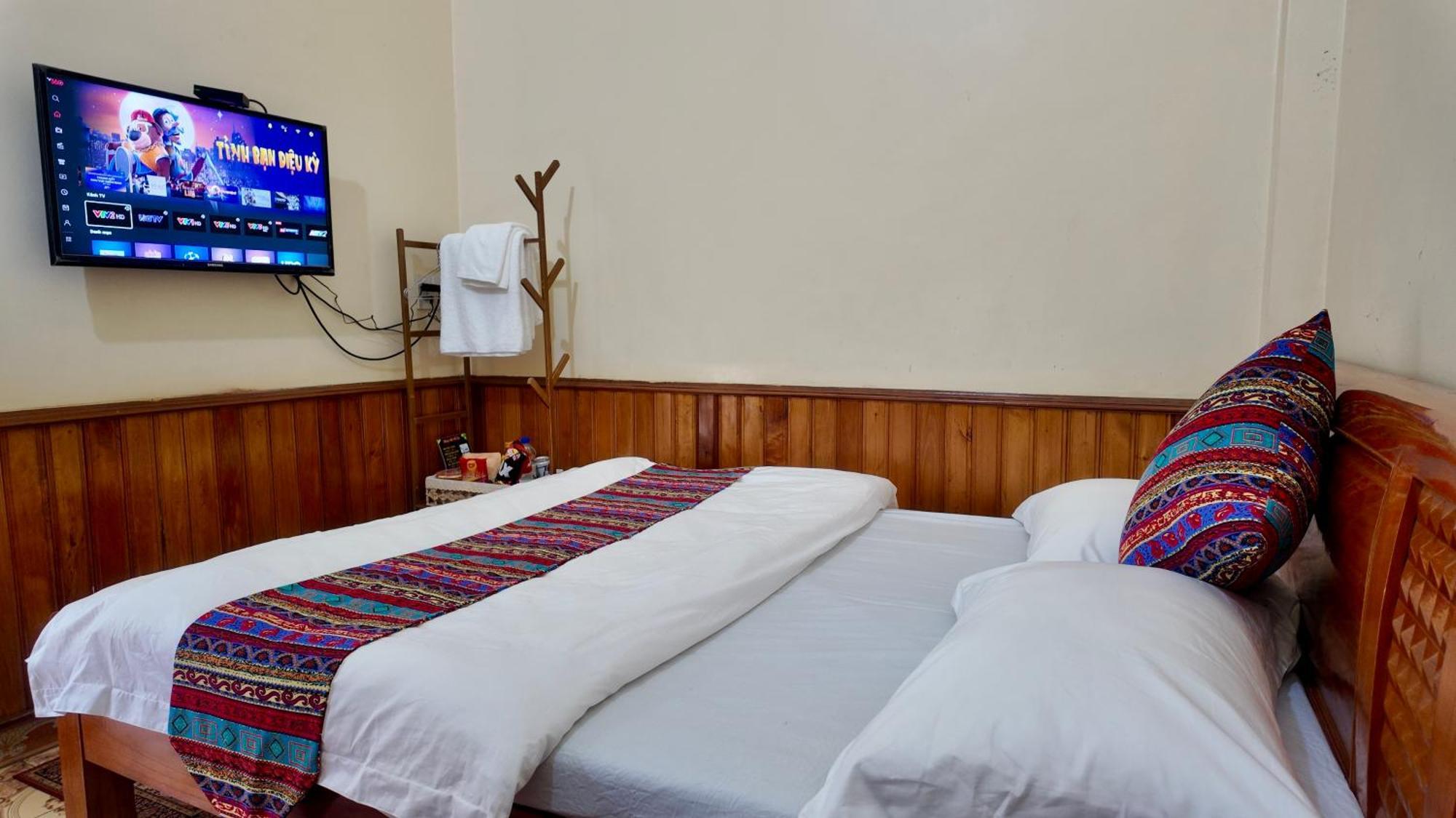 Lien Huong 145A Hotel Ha Giang Exterior photo
